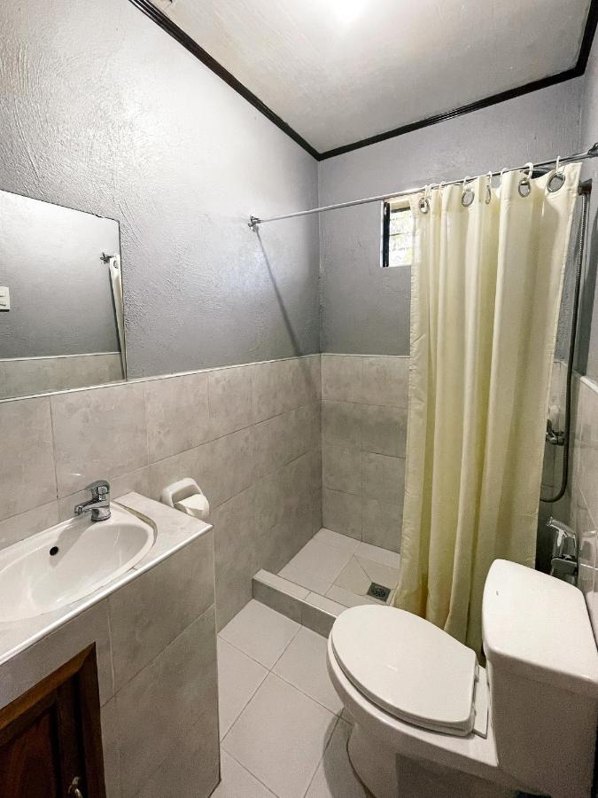 Zara'S Casa Rental Siquijor Esterno foto